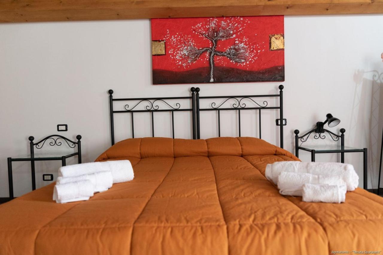 Agriturismo Tenuta Sparaceto Модика Экстерьер фото