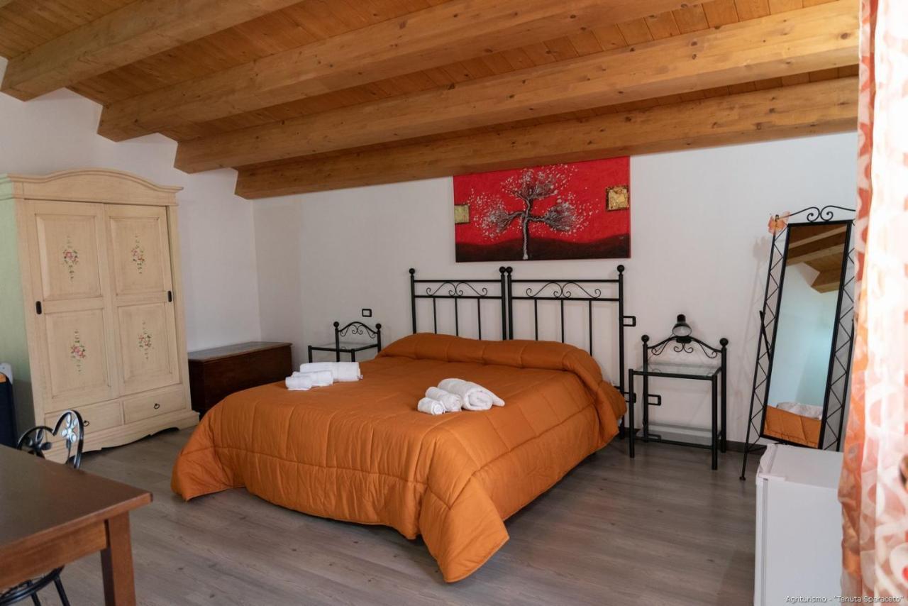 Agriturismo Tenuta Sparaceto Модика Экстерьер фото